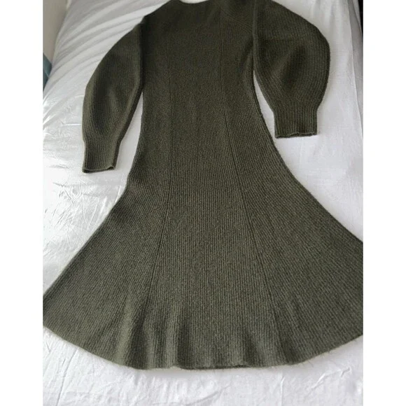 Green Long Sleeve Maxi Sweater Dress In Women’s Medium - Picture 9 of 16